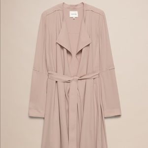 Aritzia Babaton Quincey lightweight trench coat XS